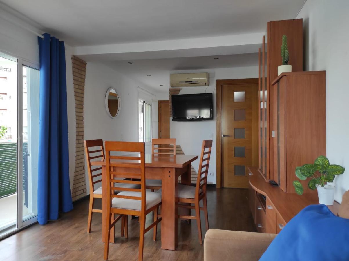 Apartamento Ла-Пинеда Экстерьер фото