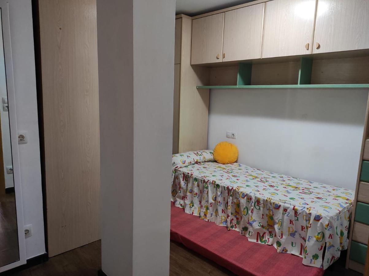 Apartamento Ла-Пинеда Экстерьер фото