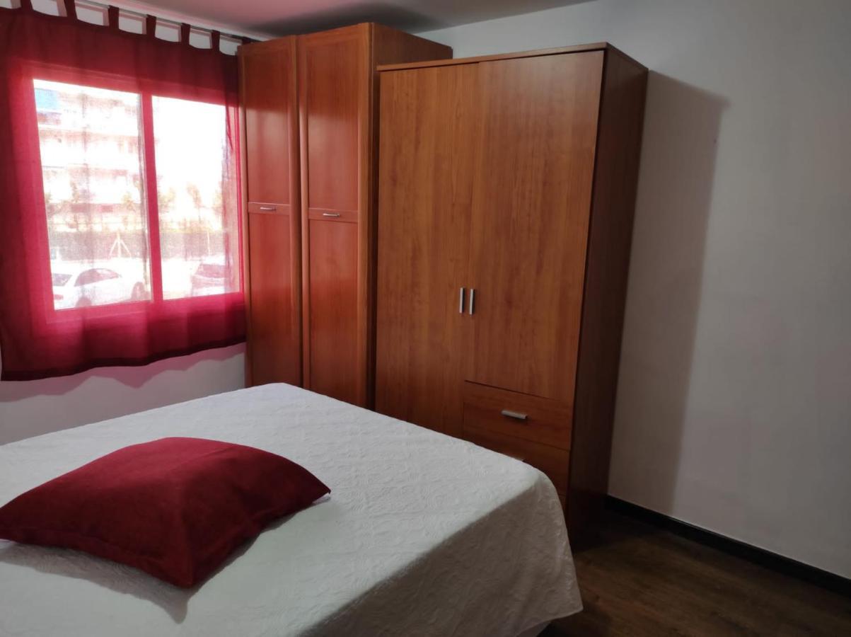 Apartamento Ла-Пинеда Экстерьер фото