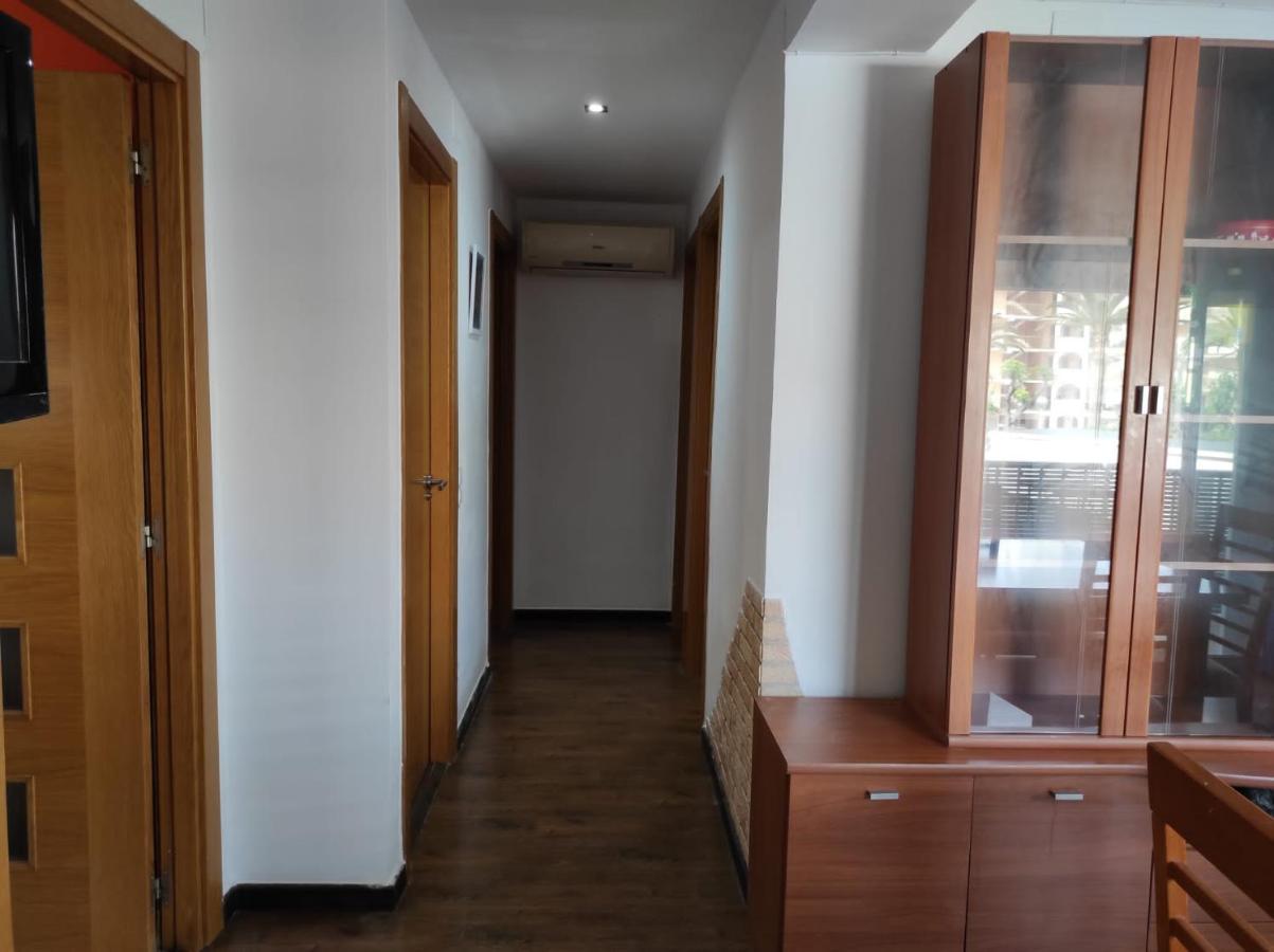 Apartamento Ла-Пинеда Экстерьер фото